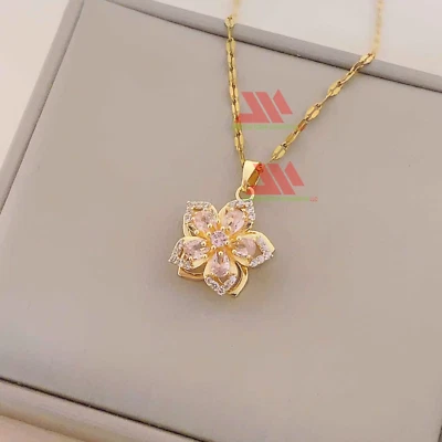 Elegante collar colgante de flores para mujer enchapado en oro de 18 quilates cadena de acero inoxidable Foto 1 de 4