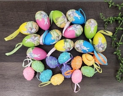 Conjunto de 24 piezas adornos de huevo de lentejuelas con conejito de Pascua estilo vintage decoración de árbol NUEVO Foto 1 de 4