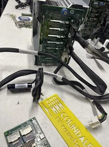 HP ML350p Gen8 5U 8SFF Drive Cage cable p420 1gb sas complete kit 660348-001 - Afbeelding 1 van 9