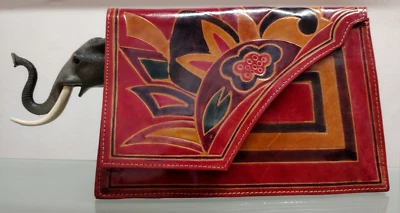 Bolso de Mano Vintage Ancho Hecho a Mano de Cuero Pintado a Mano Batik Indio Estilo Indonesio Foto 1 de 4