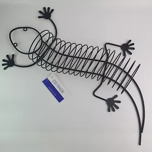 Funky Retro Salamander Gecko Lizard Wire 18 CD Rack Holder Surface Wall Mounted - Picture 1 of 5