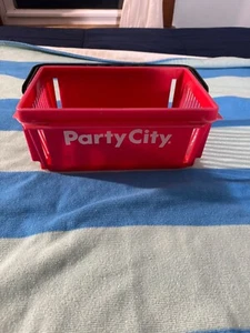 Kindergröße Party City rot Kunststoff Einkaufskorb 11 x7 gerissene Ecken - Bild 1 von 8