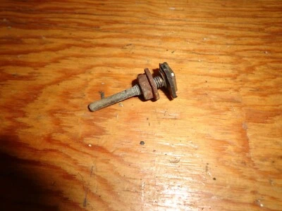 Taco pilar Toyota Supra MK3 1986,5-92 B Foto 1 de 2