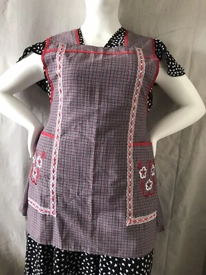 Delantal Mexicano Bordado con Botones Mandil Mexicano Bordado Grande / Mex 40 Foto 1 de 4