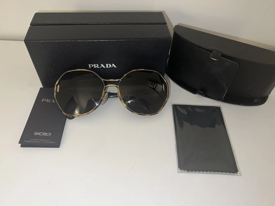 prada oversized sunglasses - Image 1 of 4