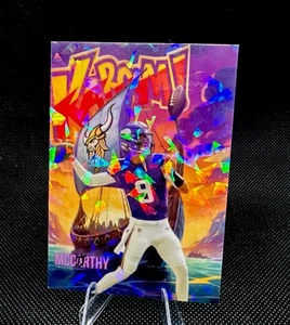 JJ McCarthy Legendary Customs Cracked Ice Refractor Minnesota Vikings RC 2024 - Bild 1 von 4