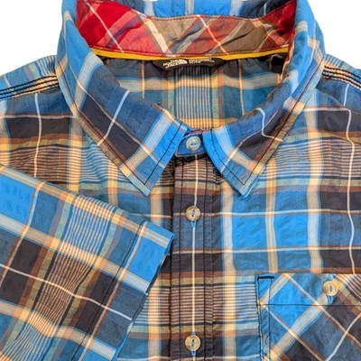 The North Face Shirt Mens XL Blue Plaid Seersucker Button Up Short Sleeve FLAW - Image 1 of 4