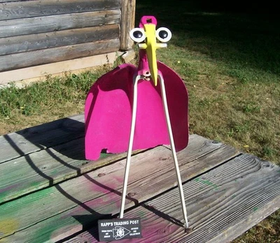 Vintage Pink Flamingo Garden Yard Art Ornament - Image 1 of 4