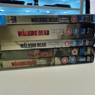 The Walking Dead Seasons 1-4 & 6. DVD / Blu-Ray boxsets  - Image 1 of 4