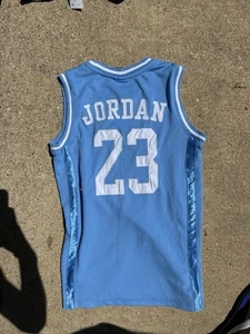 JORDAN UNC Jersey #23 Youth XLarge Carolina Blue Jumpman Logo - Picture 1 of 3