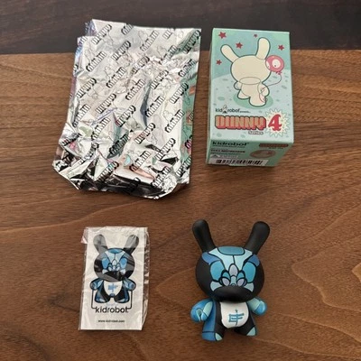 Kidrobot Dunny 3" Series 4 David Flores Designer Art Vinyl Figure Toy - Image 1 of 3