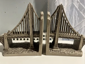 San Francisco GOLDEN GATE BRIDGE Historical Wonders Weathered Resin Bookends TMS - Picture 1 of 5