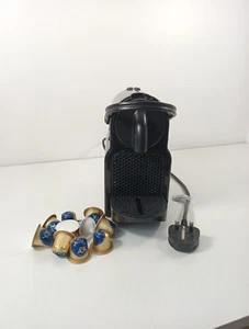 Nespresso Magimix Inissia M105 Schwarz Pod Kaffeemaschine (M105) & 10 Pods - Bild 1 von 7
