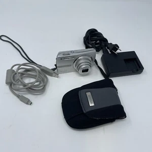 Olympus Stylus 820/ Camera Battery Tested And Working w/ Charger No XD Card - Picture 1 of 15