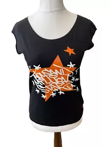 T-shirt Agnès b. Jayone Artist nera stampa grafica taglia small - Foto 1 di 10