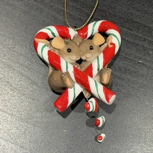 Charming Tails "Holiday Sweet Heart" Dean Griff Love Topi Ornamenti Natalizi - Foto 1 di 8