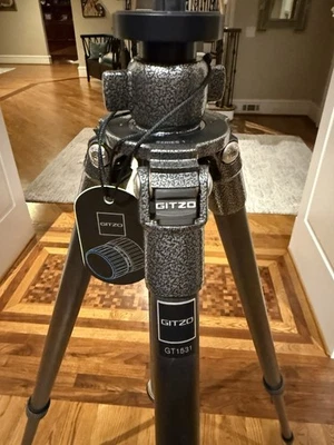 Trípode Gitzo GT1531 Mountaineer Series Foto 1 de 3
