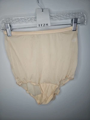 Винтажные нейлоновые бежевые трусики Vanity Fair Tricot прозрачные размер 5 - Изображение 1 из 4