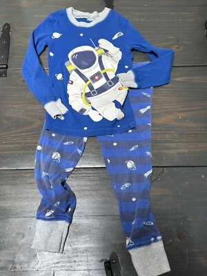 Mini Boden Boys Size 5Y Pajamas PJs Astronaut Space Long Sleeve Top Pants GUC - Image 1 of 4