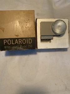 antique polaroid wink light - Picture 1 of 1