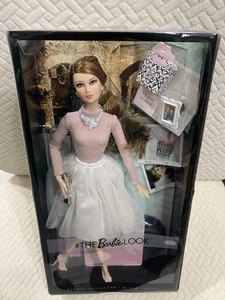 Barbie Looks Party Soiree Puppe - Bild 1 von 6