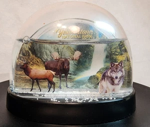 VINTAGE SOUVENIR SNOW GLOBE YELLOWSTONE NATIONAL PARK, DOUBLE SIDED, WILDLIFE - Picture 1 of 5