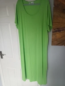 Bon Prix Clothing (bpc) Ladies Green Tshirt Maxi Dress - Size XL But Suits 22/24 - Picture 1 of 4
