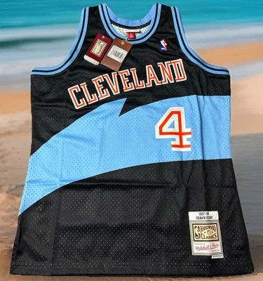 MITCHELL & NESS CLEVELAND CAVALIERS SHAWN KEMP L JERSEY SWINGMAN HWC NWT - Image 1 of 4