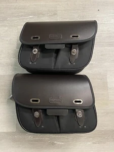 Par de alforjas de cuero genuino Triumph OEM (T9510244) - Imagen 1 de 3