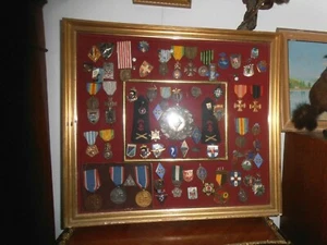 Vintage quadro con medaglie ART 1764 - Picture 1 of 2