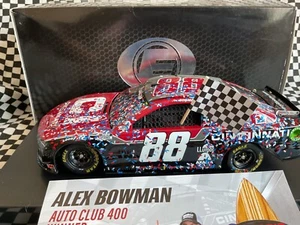 Alex Bowman #88 Cincinnati California Winner 2020 1/24 NASCAR Die-cast ELITE - Picture 1 of 5