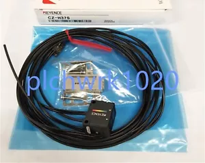 1 PCS NEW IN BOX KEYENCE laser sensor CZ-H37S - Picture 1 of 3