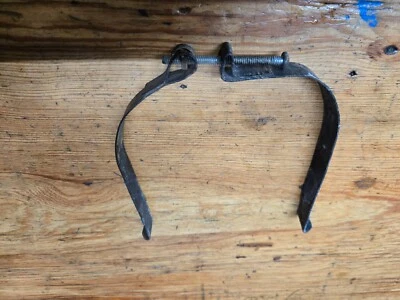 Alfa Romeo OEM Veloce Spider  Coolant Reservoir Mounting Bracket 1982 - Image 1 of 3