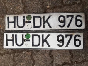 2x Altes DIN Kennzeichen,Nummernschild,TÜV 1989,HU - HANAU, Hessen bei Frankfurt - Bild 1 von 2