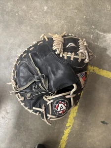Akadema Catchers Mitt - Picture 1 of 3