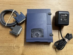 Iomega 100 Zip Drive Z100P2 w/Parallel Port Cable And Power Adapter - Picture 1 of 9