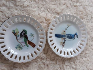 Pair of Vintage Pierced Rim Japanese Saucers with Hand Decorated Bird Motifs - Picture 1 of 4