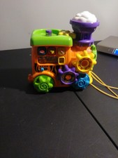 Vtech learning music playing pull train