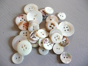 30 boutons ancien nacre - Imagen 1 de 3