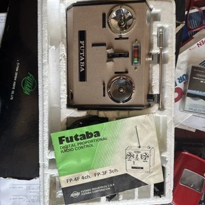 Futaba FP-4FN-S18 Digital Proportional R/C System - Picture 1 of 7