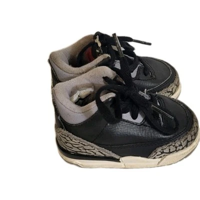 Nike Air Jordan 3 Retro Negro Gris Cemento Niños Pequeños Talla 3c Sin Caja Foto 1 de 4
