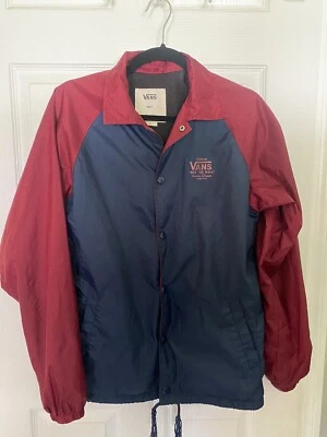 Vans Off The Wall Light Weight Windbreaker with Cozy Interior Lining Size Small - Image 1 of 4