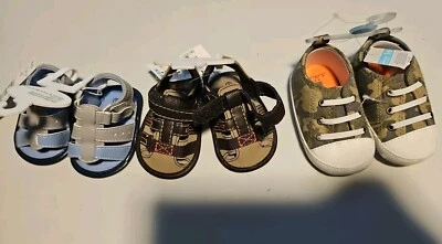 Sandálias KOALA BEBÊ TAMANHO 0 & 1 PLUS CARTERS SAPATOS DE CAMUFLAGEM TAMANHO 3-6 NOVAS COM ETIQUETAS - Imagem 1 de 4