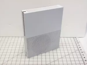 Xbox One S bianca modello 1681 500GB solo console videogiochi - senza accessori - Foto 1 di 7