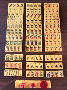 Mah Jong Set Bakelite with 152 Tiles, 4 Racks, 2 red dice - Picture 1 of 17