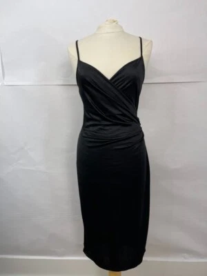 rue21 女式 M 码懒人连衣裙紧身细肩带交叉前 V 领新品 — 第 1/4 张图片