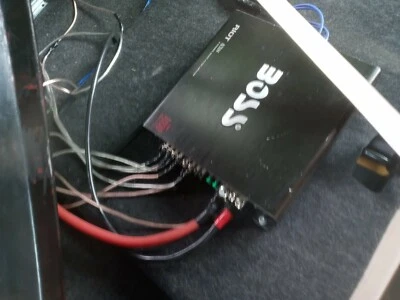 Boss Audio Systems R2504 4-канальный автомобильный усилитель 1000 Вт - Изображение 1 из 2