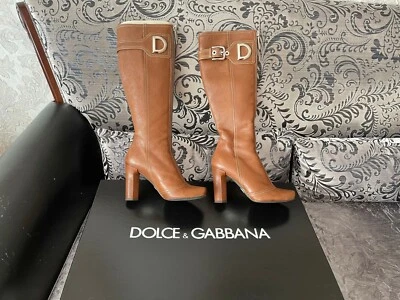 Botas altas de cuero Dolce Gabbana para mujer talla 6,5 excelente estado Foto 1 de 4