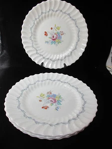 4 Royal Doulton Bone China "The Chelsea Rose" 10 3/4" Dinner Plates-H4801England - Picture 1 of 9