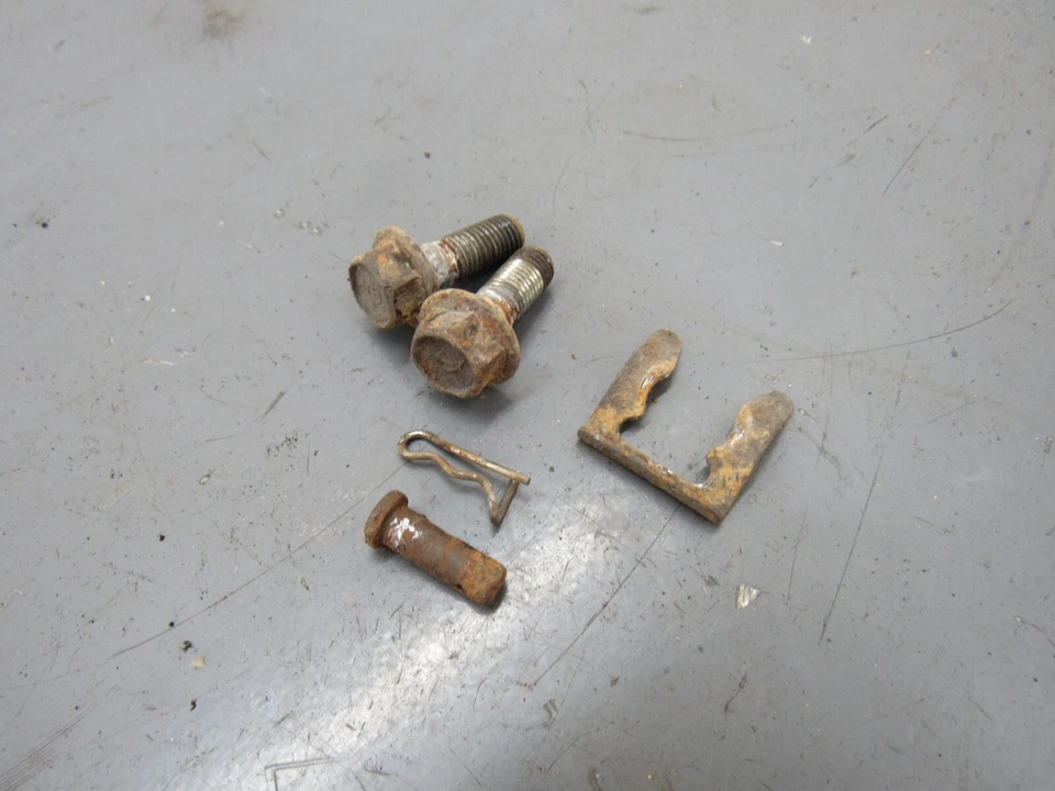 Soporte de cable de freno de estacionamiento Honda Prelude clip trasero BB6 1997-2001 OEM Foto 1 de 4